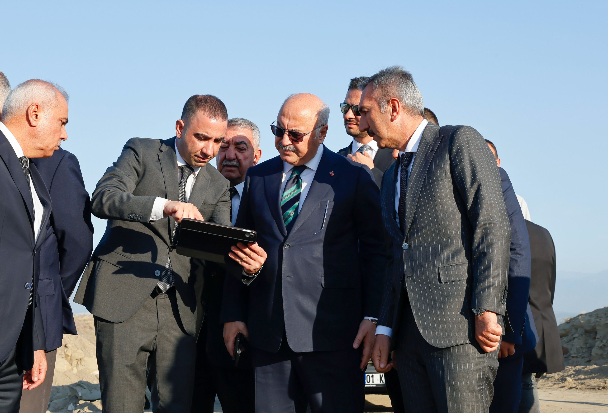 Ceyhan OSB Müteşebbis Heyeti Toplantısı, Valimiz Sayın Yavuz Selim Köşger Başkanlığında Gerçekleştirildi.